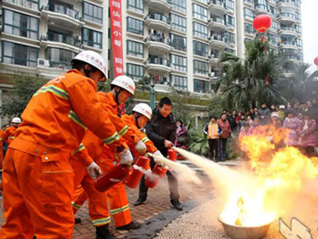 宜昌市全面启动“消防安全社区行”活动