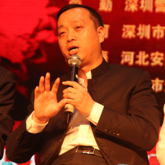 荣勤：中国执法记录仪科技创新产业联盟理事长